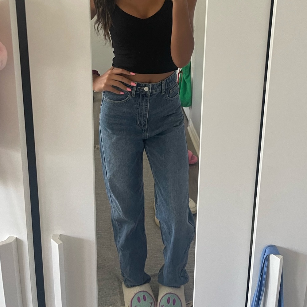 90s baggy jeans 💫